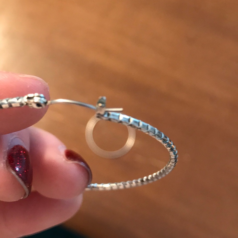 Hoop earrings - Picture 3 of 3